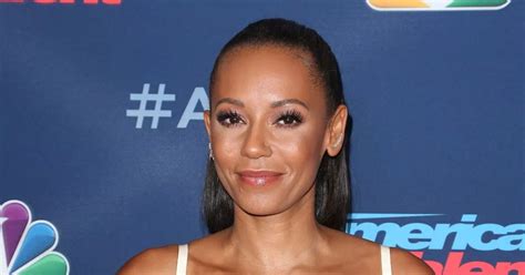 Spice Girl Mel B strips off for COMPLETELY naked selfie